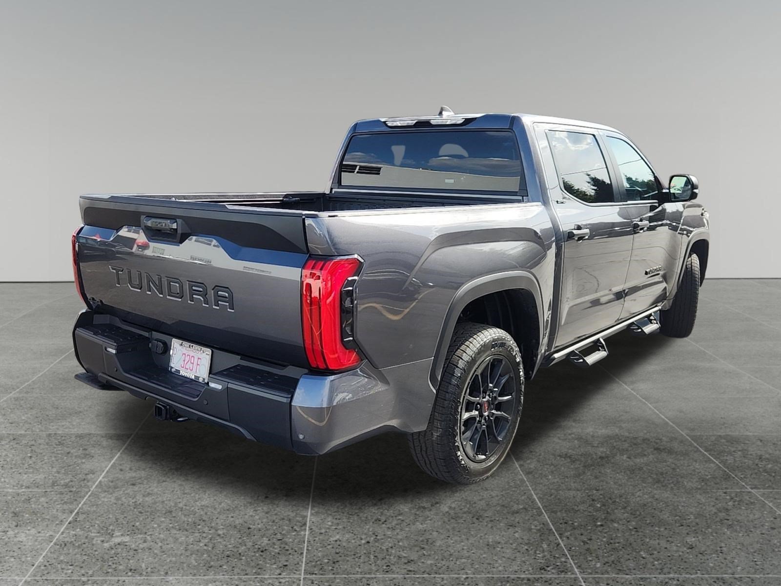 2026 Toyota Tundra SR5 - Photo 7