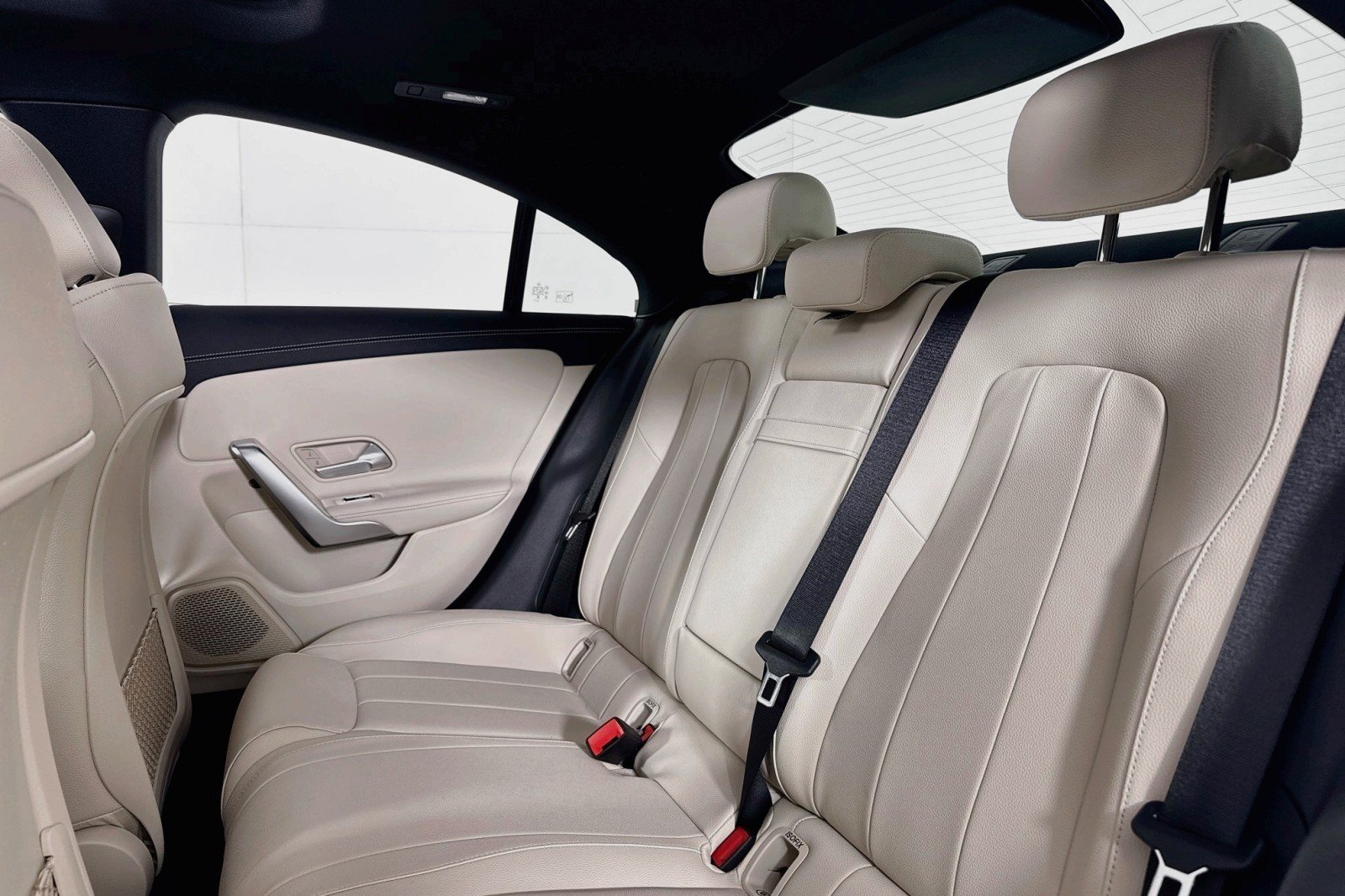 Certified Used 2026 Polar White Mercedes-Benz CLA 250 image 8