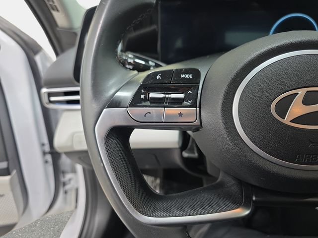 Used 2024 White Hyundai Limited image 17