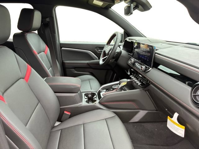 2026 Chevrolet Colorado Z71 - Photo 13