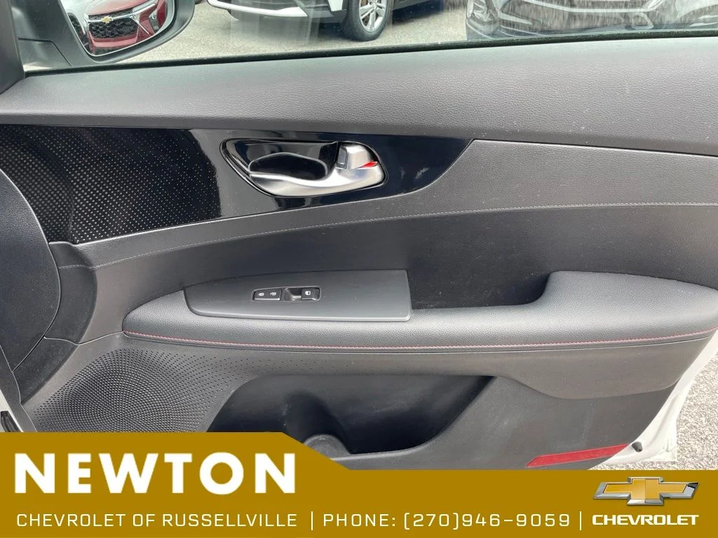Used 2024 White Kia GT image 24