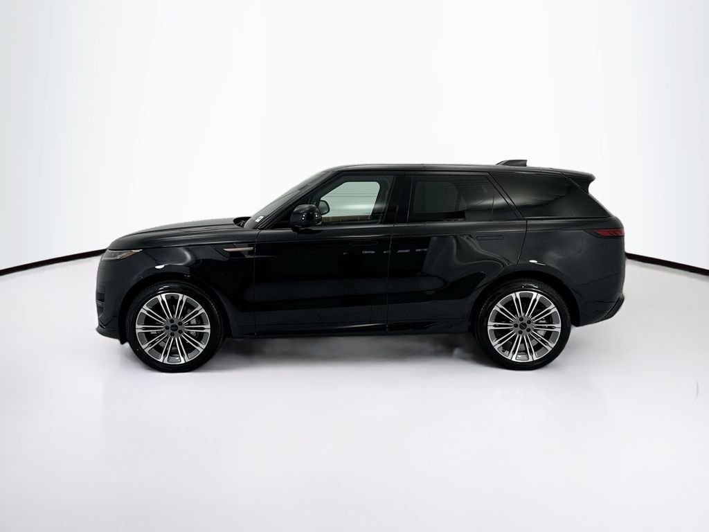New 2026 Santorini Black Land Rover Dynamic SE image 8