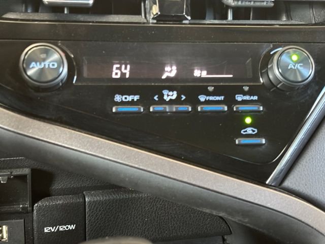 Used 2021 Silver Toyota SE image 5