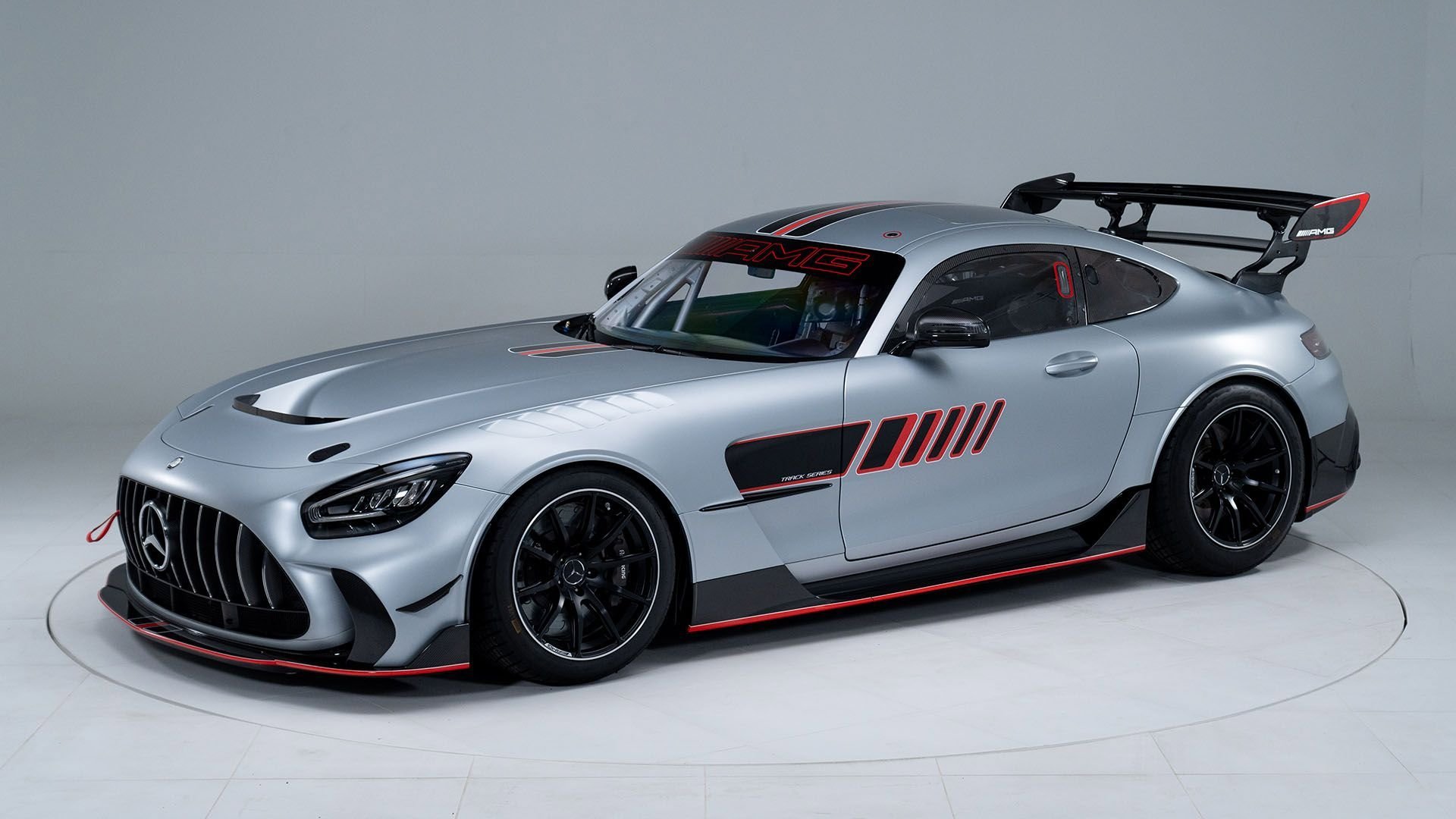 Used 2022 Designo Iridium Silver Magno Mercedes-Benz Track Series image 3