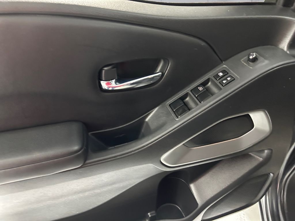 Used 2023 Gray Nissan SV image 12