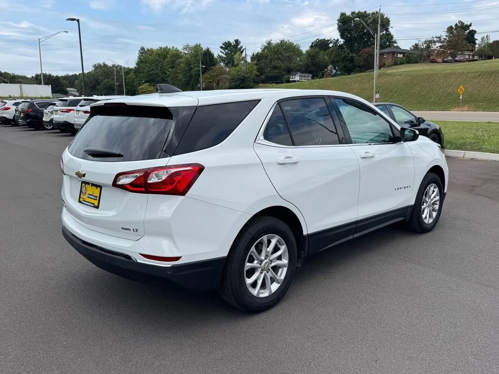 Used 2020 White Chevrolet LT image 4