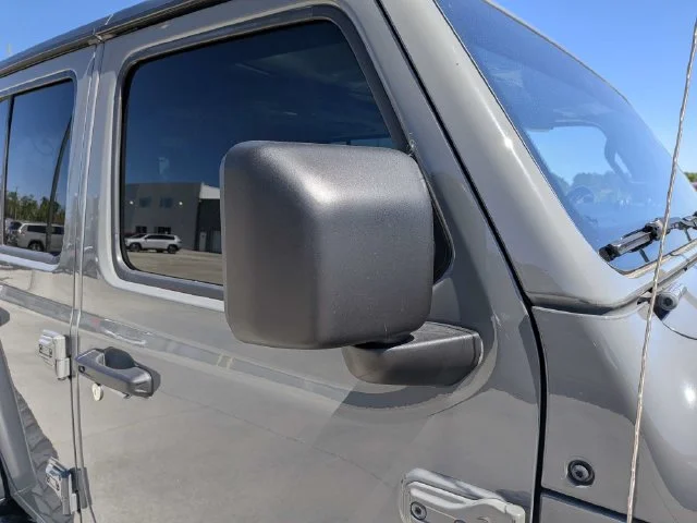 Used 2022 Gray Jeep Unlimited Rubicon image 10