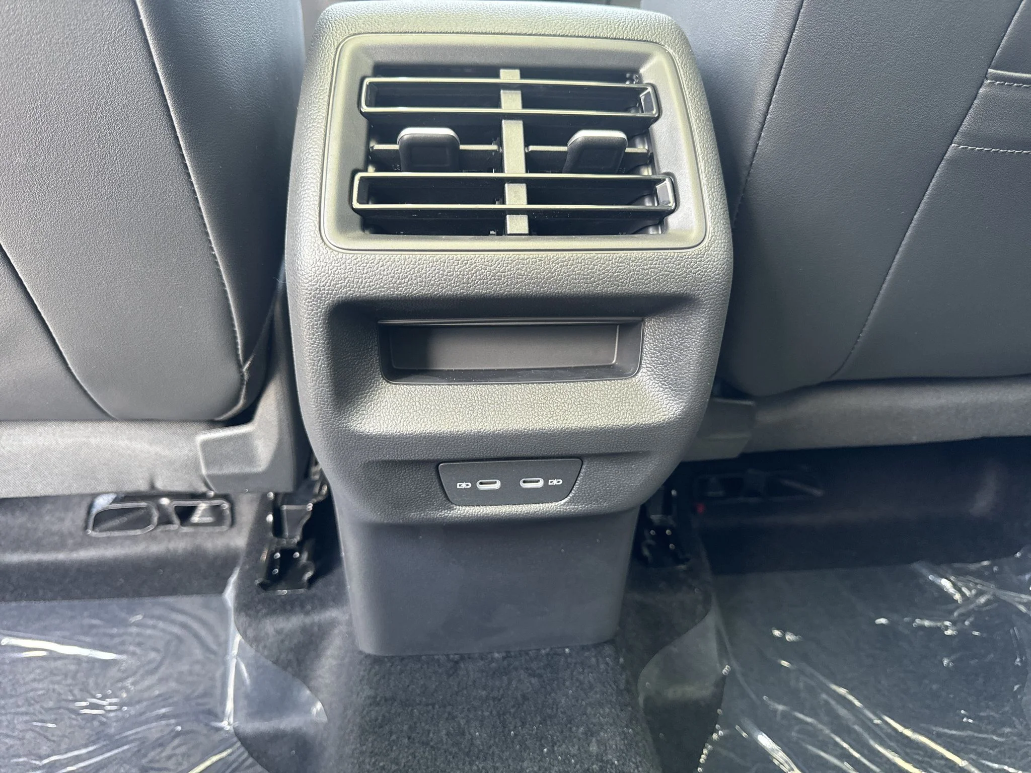 New 2026 Platinum Gray Metallic Volkswagen SE image 30