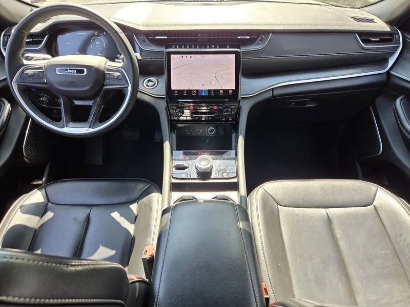 Used 2024 Silver JEEP 4XE image 15