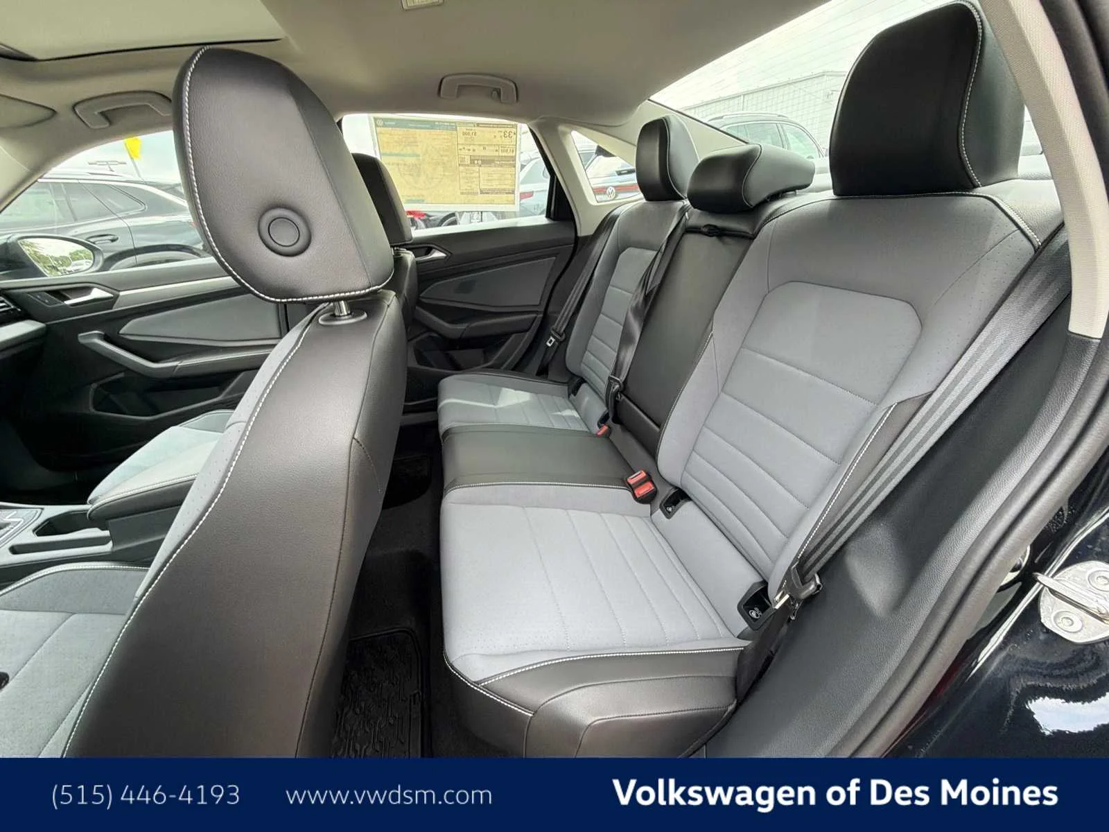 2026 Volkswagen Jetta SE - Photo 11