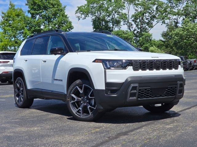 New 2026 Bright White Clear-Coat Exterior Paint Jeep Overland image 2