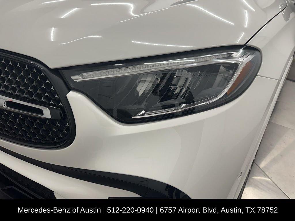 Certified Used 2026 White Mercedes-Benz GLC 300 image 29