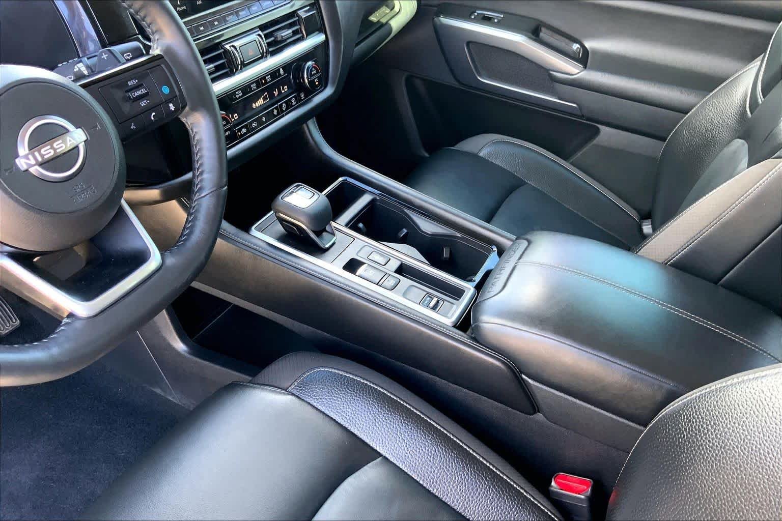 Used 2022 Gun Metallic Nissan SL image 16