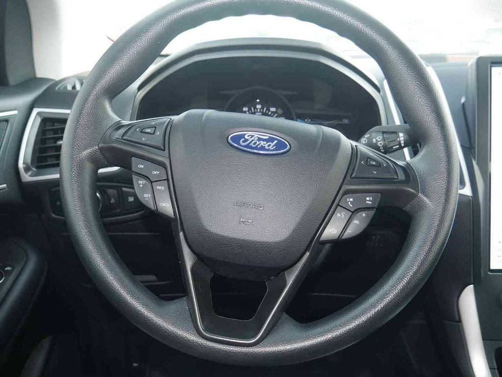 Used 2024 Blue Ford SEL image 35
