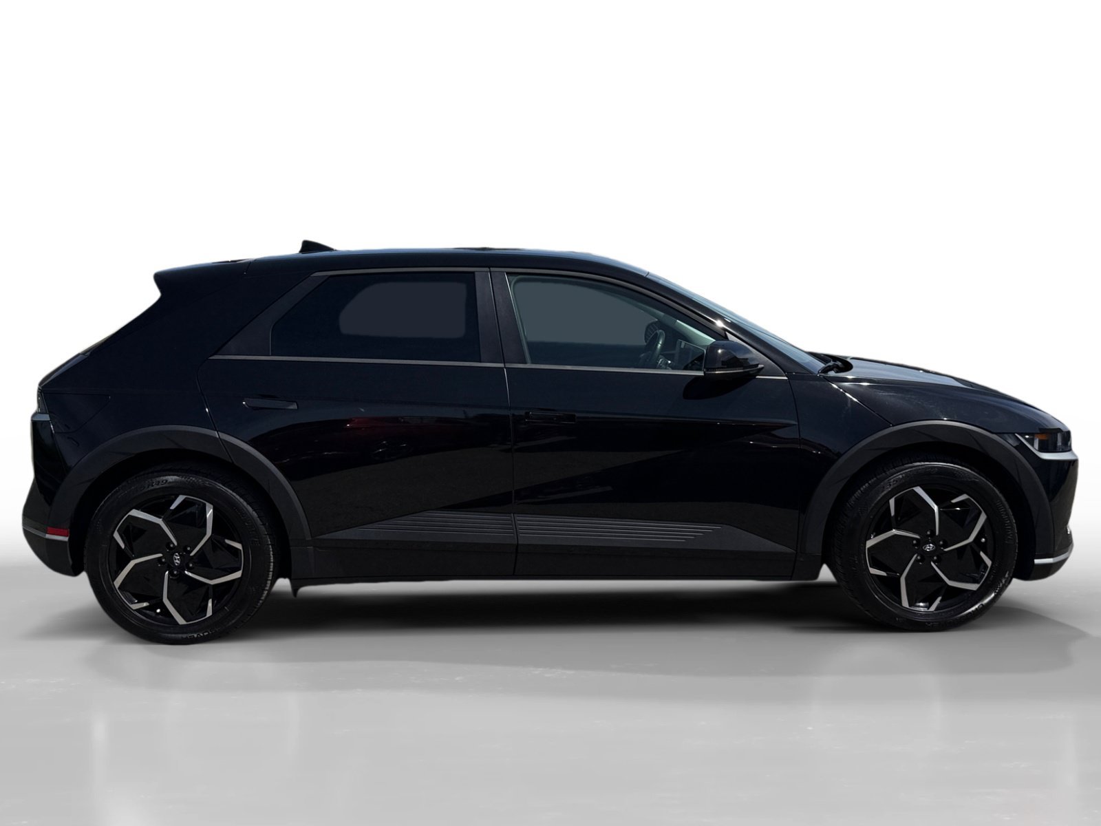 Certified Used 2024 Abyss Black Hyundai SEL image 6