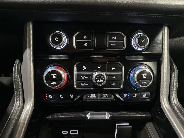 Used 2021 Black GMC Denali image 25