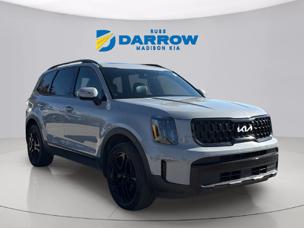 Used 2024 Wolf Gray Kia EX X-Line image 7