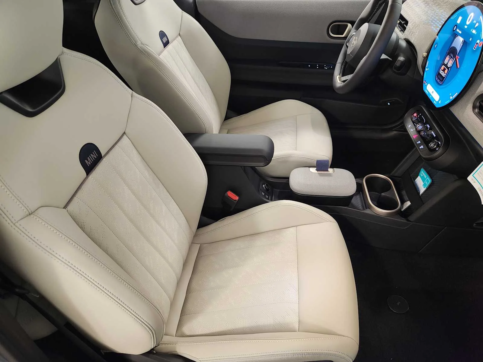 New 2026 Copper Grey Metallic MINI Cooper S image 5
