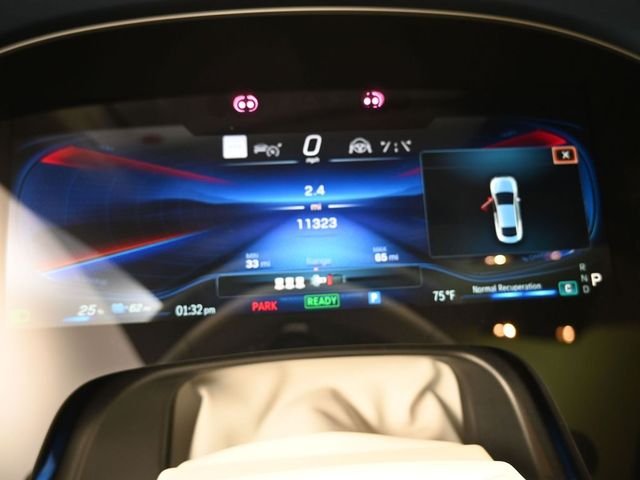 Used 2024  Mercedes-Benz Base image 7