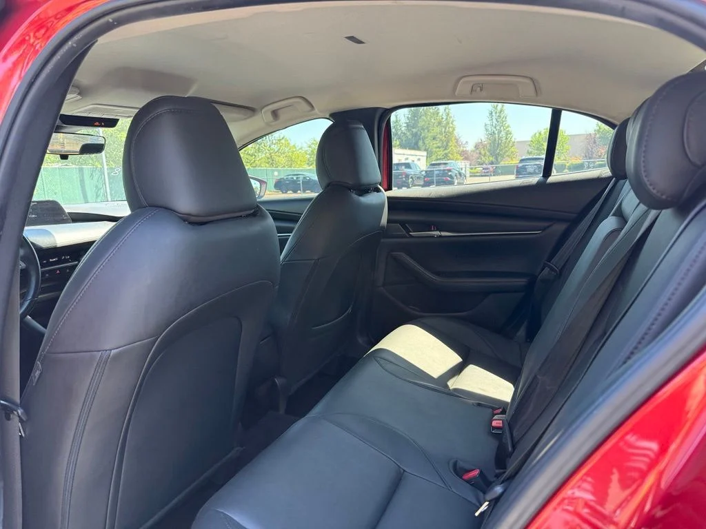 Used 2021 Soul Red Crystal Metallic Mazda Select image 18