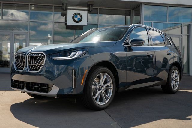 2025 BMW X3 30 XDRIVE's photo