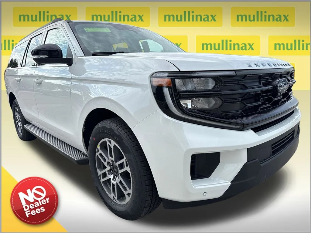 2026 Ford Expedition Active MAX's photo