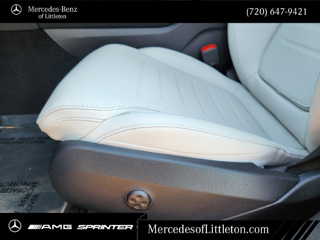 New 2026 Starling Blue Metallic Mercedes-Benz GLC 300 image 27