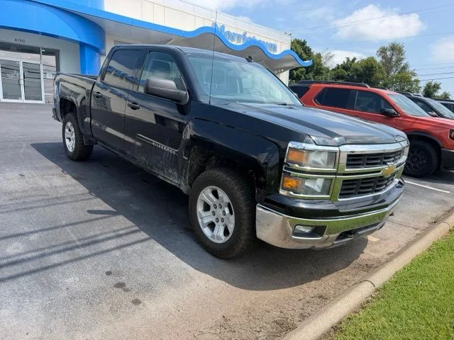 Used 2014 Black Chevrolet LT image 3