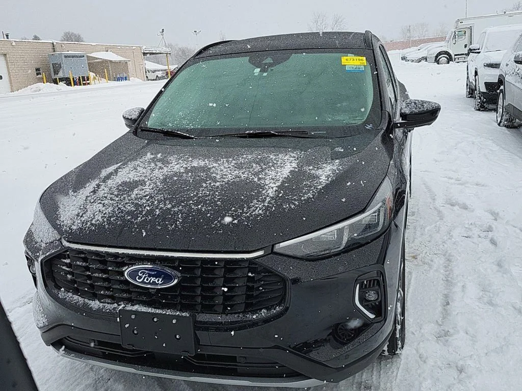 Certified Used 2023 Black Ford Platinum image 7