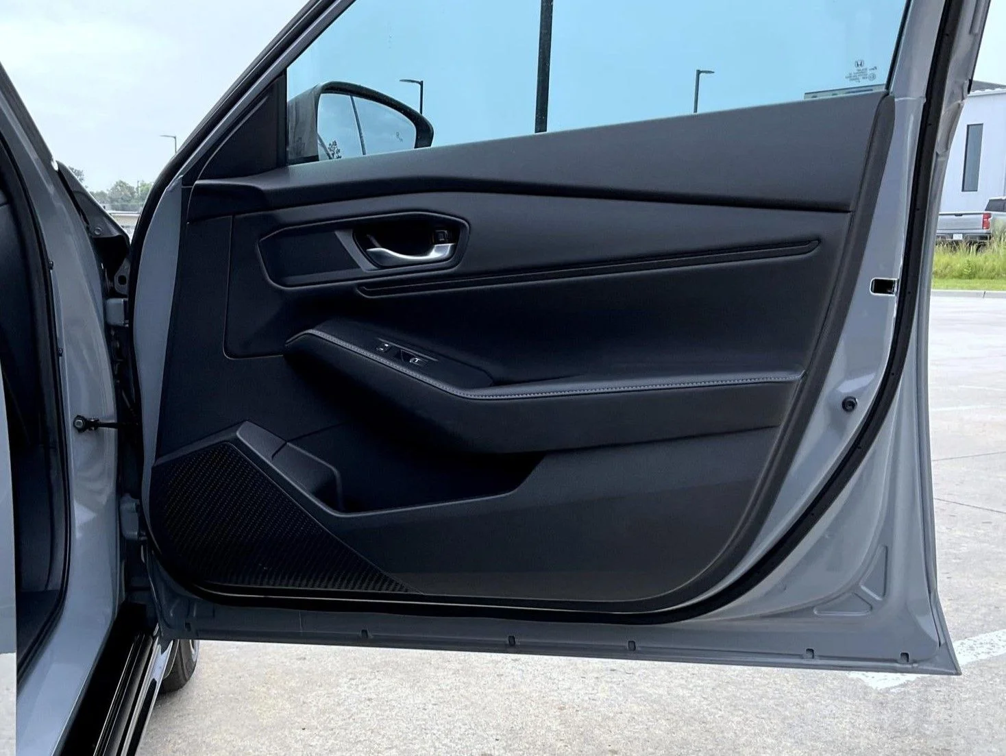 Used 2025 Gray Honda Sport-L image 17