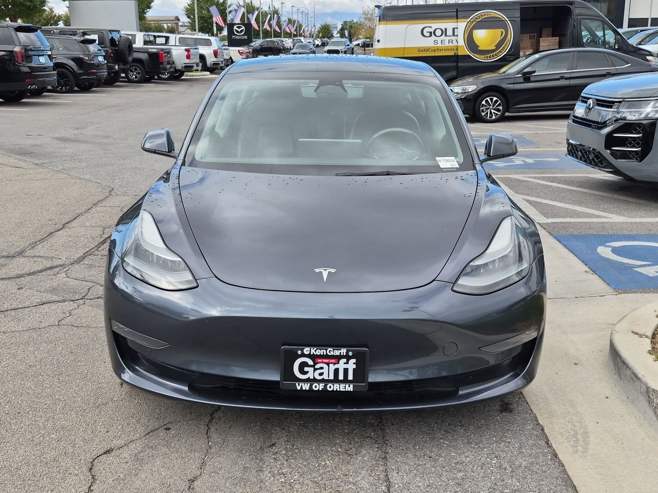 Used 2022 Midnight Silver Metallic Tesla Long Range image 10