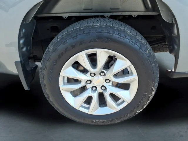 Used 2023 Gray Chevrolet Custom image 13