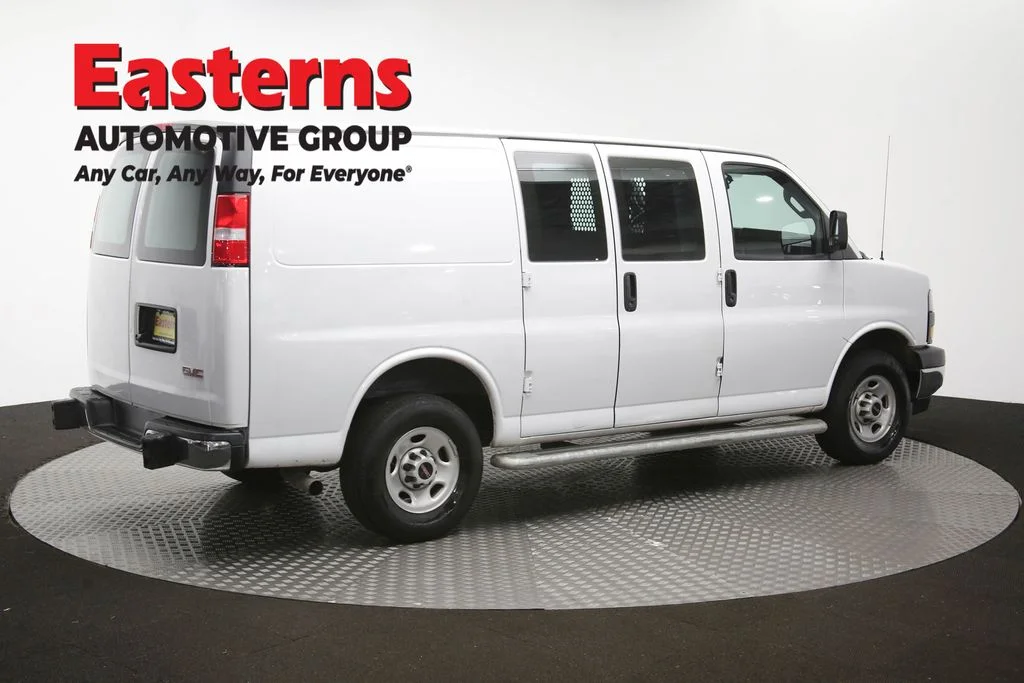 Used 2024 White GMC Work Van image 38
