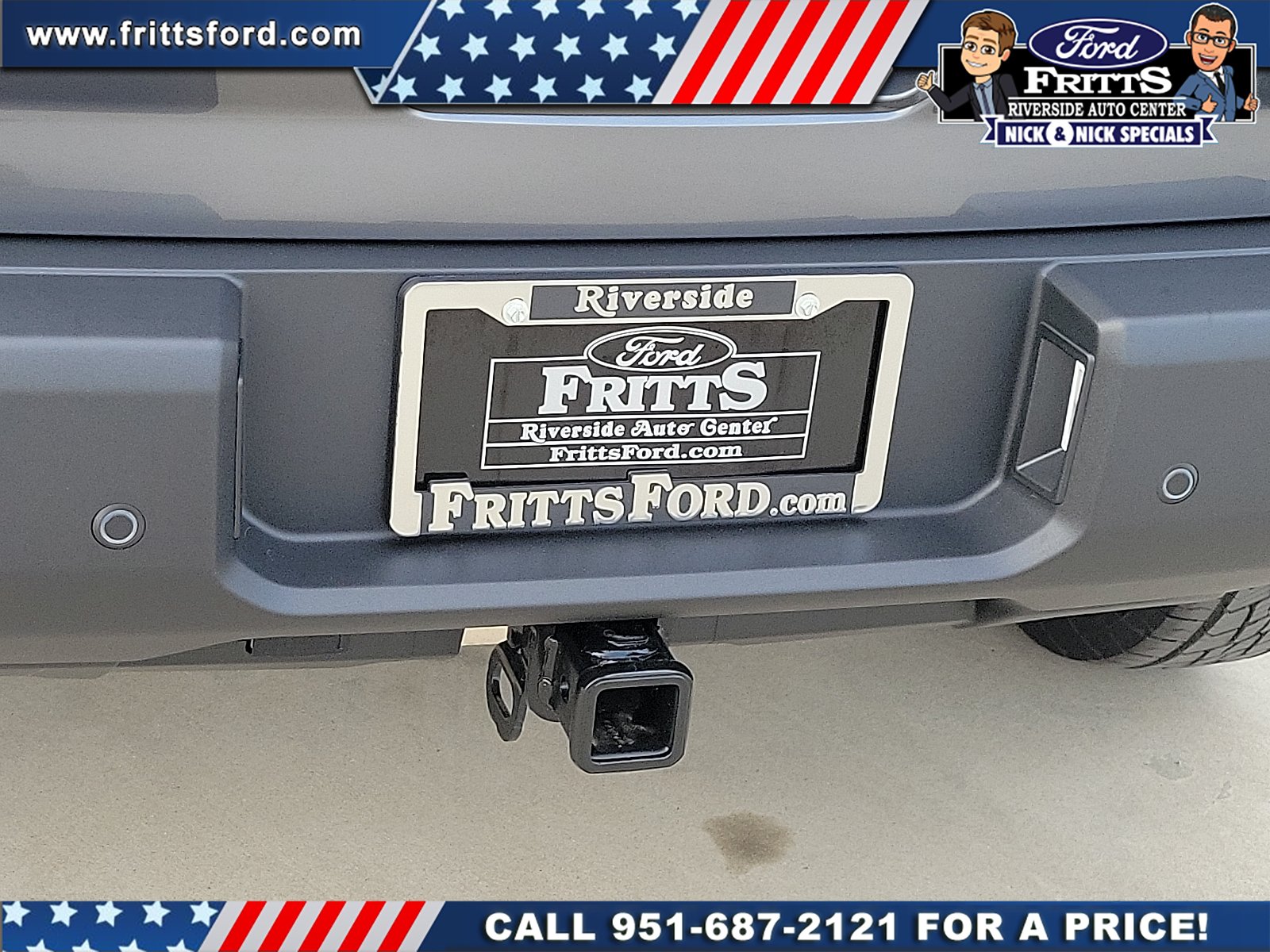 New 2026 Carbonized Gray Metallic Ford Badlands® image 23