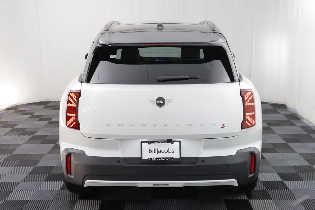 New 2026 Nanuq White Metallic MINI Oxford Edition image 17