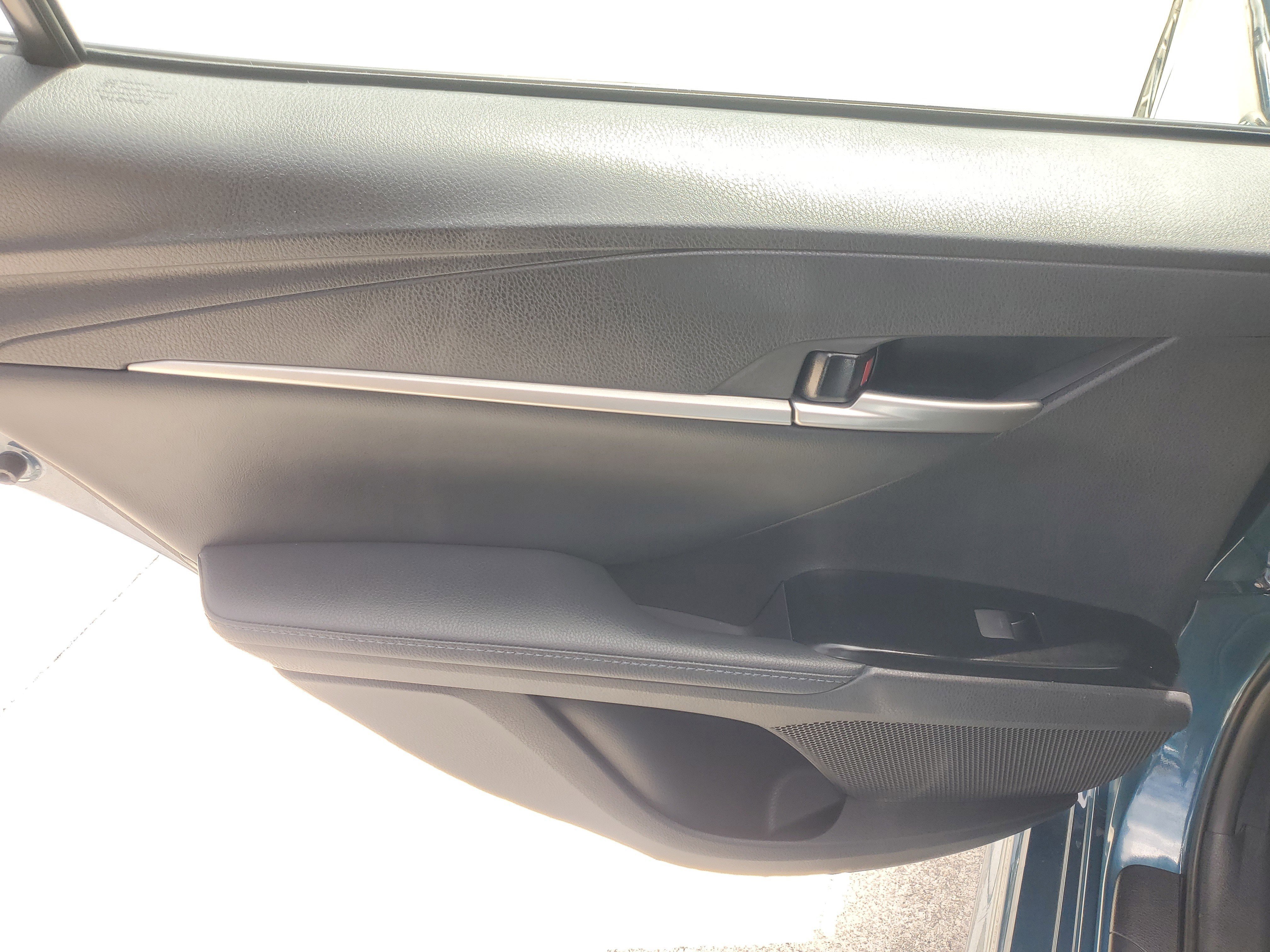 Certified Used 2025 Ocean Toyota XSE image 14