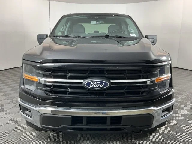 Used 2024 Agate Black Metallic Ford XLT image 2