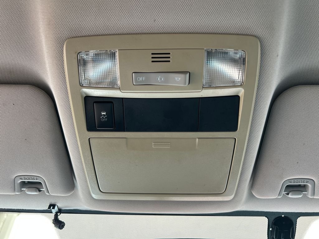 Certified Used 2017 Red Toyota SR image 18
