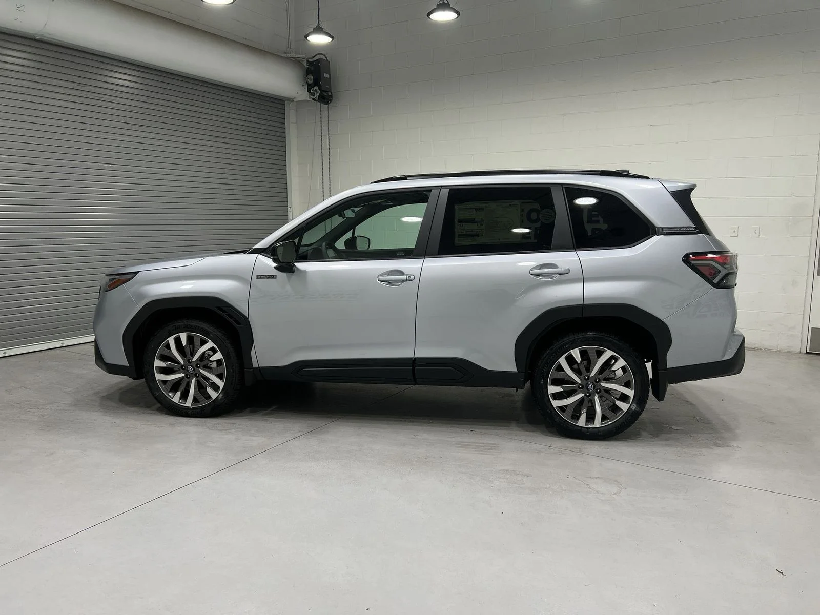 New 2026 ICE SILVER METALLIC Subaru Touring Hybrid image 5