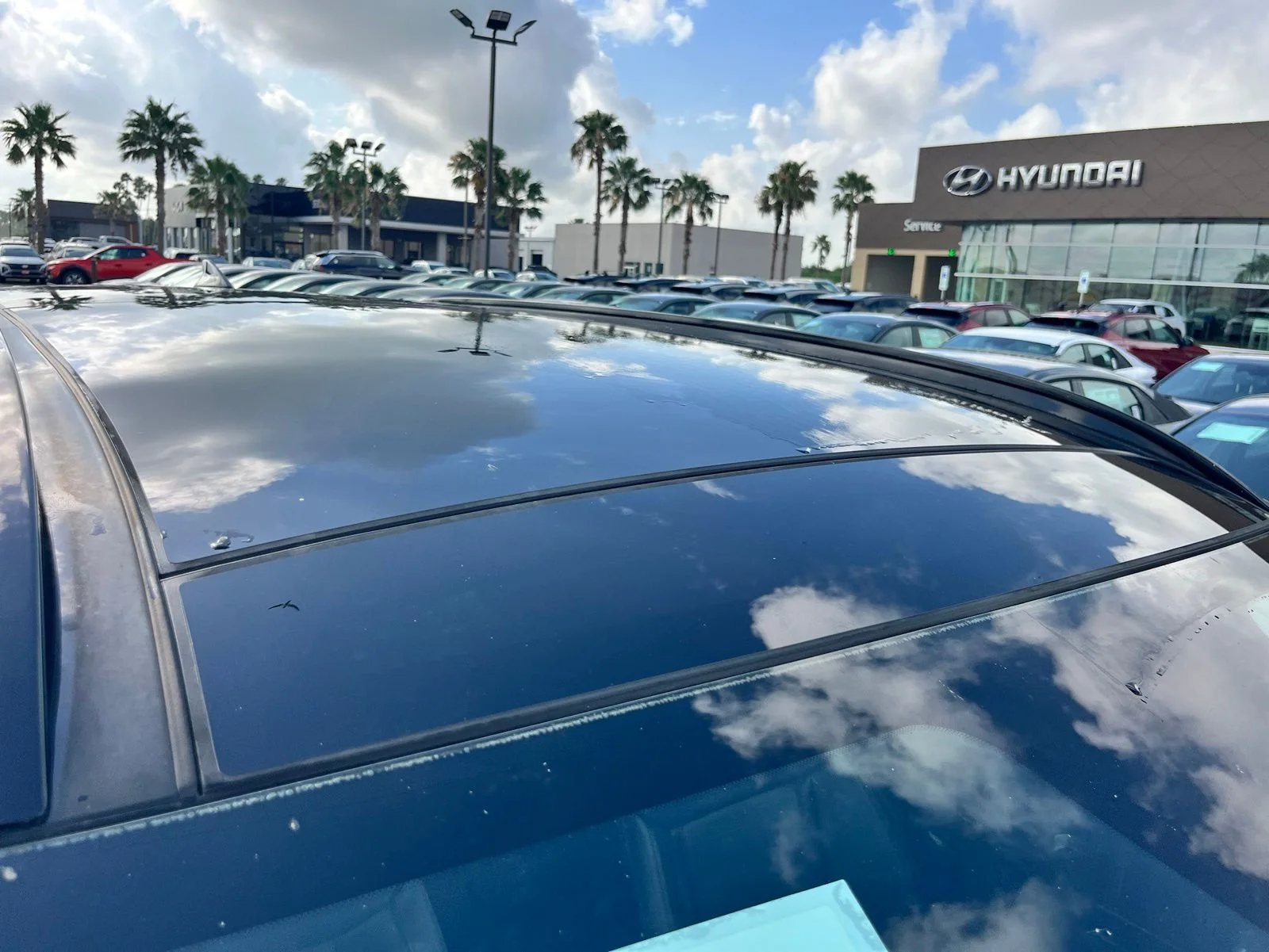 Used 2022 Gray Hyundai Limited image 4