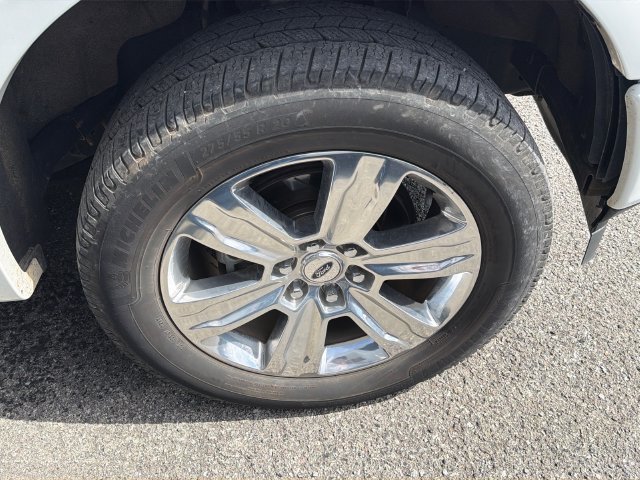 Used 2020 White Metallic Ford Platinum image 5