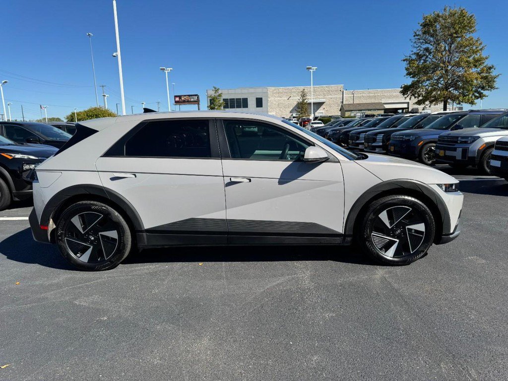 Certified 2025 Hyundai IONIQ 5 SE with VIN 7YAKM4DA6SY031953 for sale in St. Peters, MO