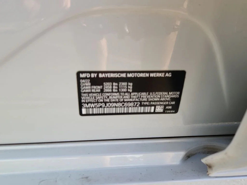 Used 2022 White BMW 330e xDrive image 20