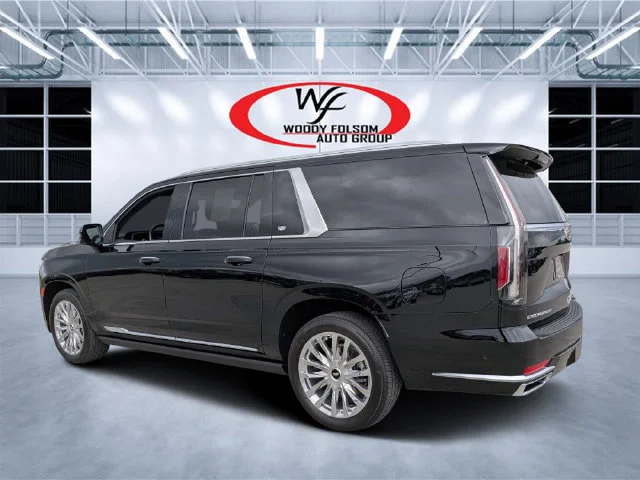 Used 2024 Black Cadillac Premium image 5