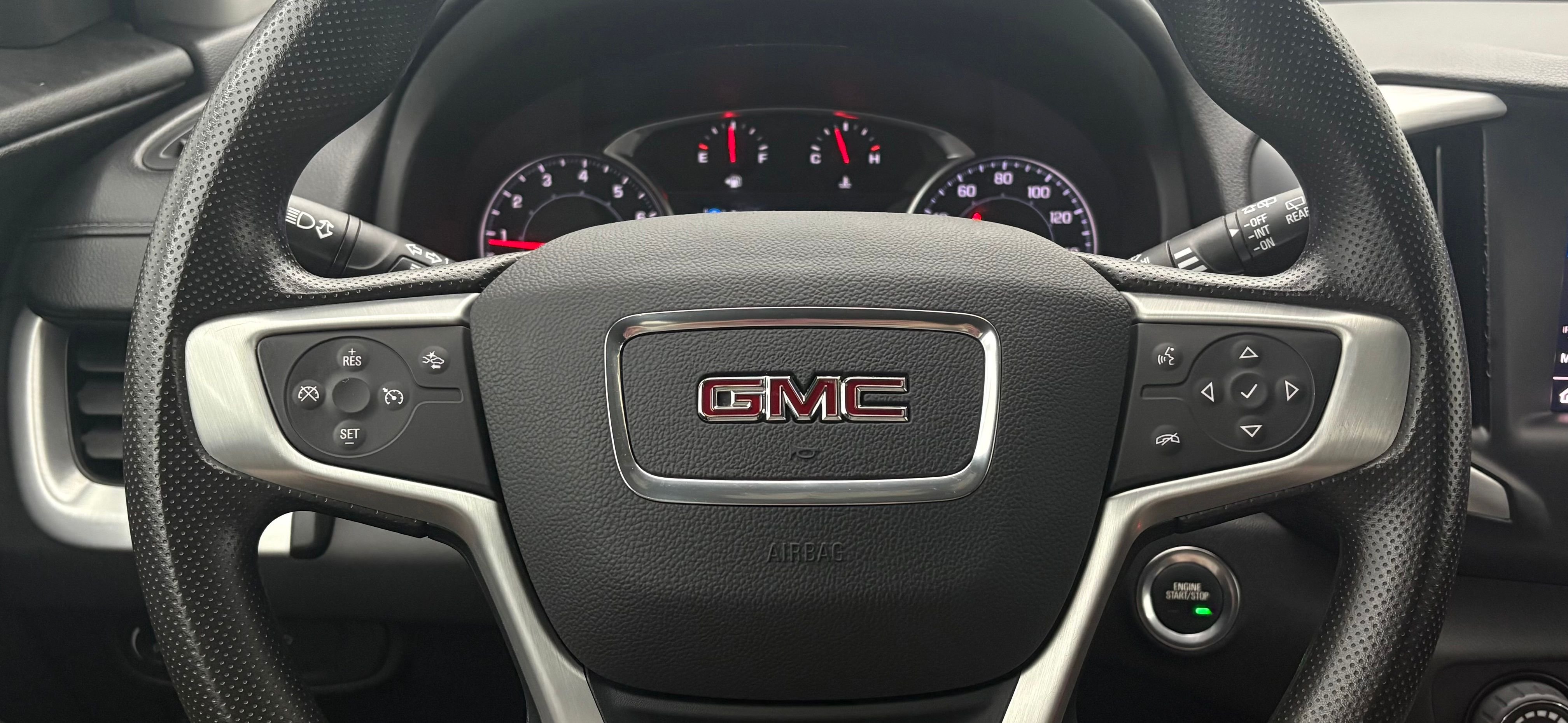 Used 2024 Ebony Twilight Metallic GMC SLE image 18