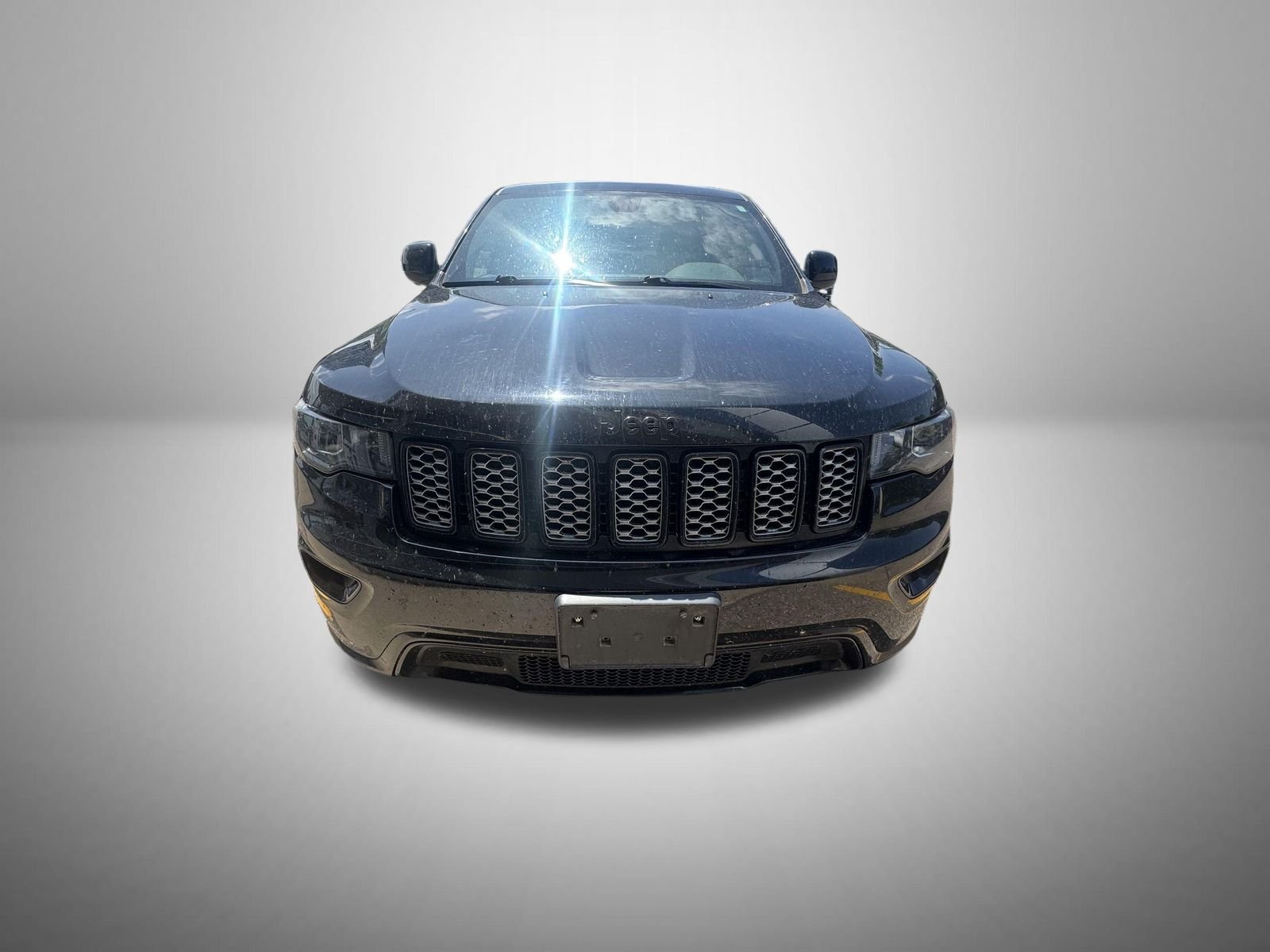Used 2018 Black Jeep Altitude image 2
