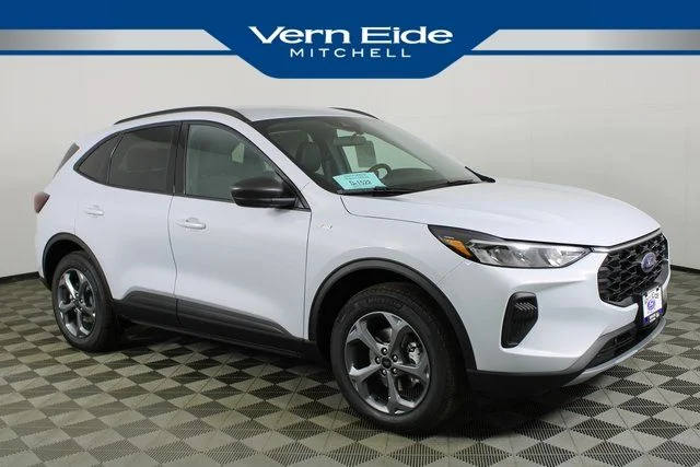 2026 Ford Escape ST-Line AWD's photo