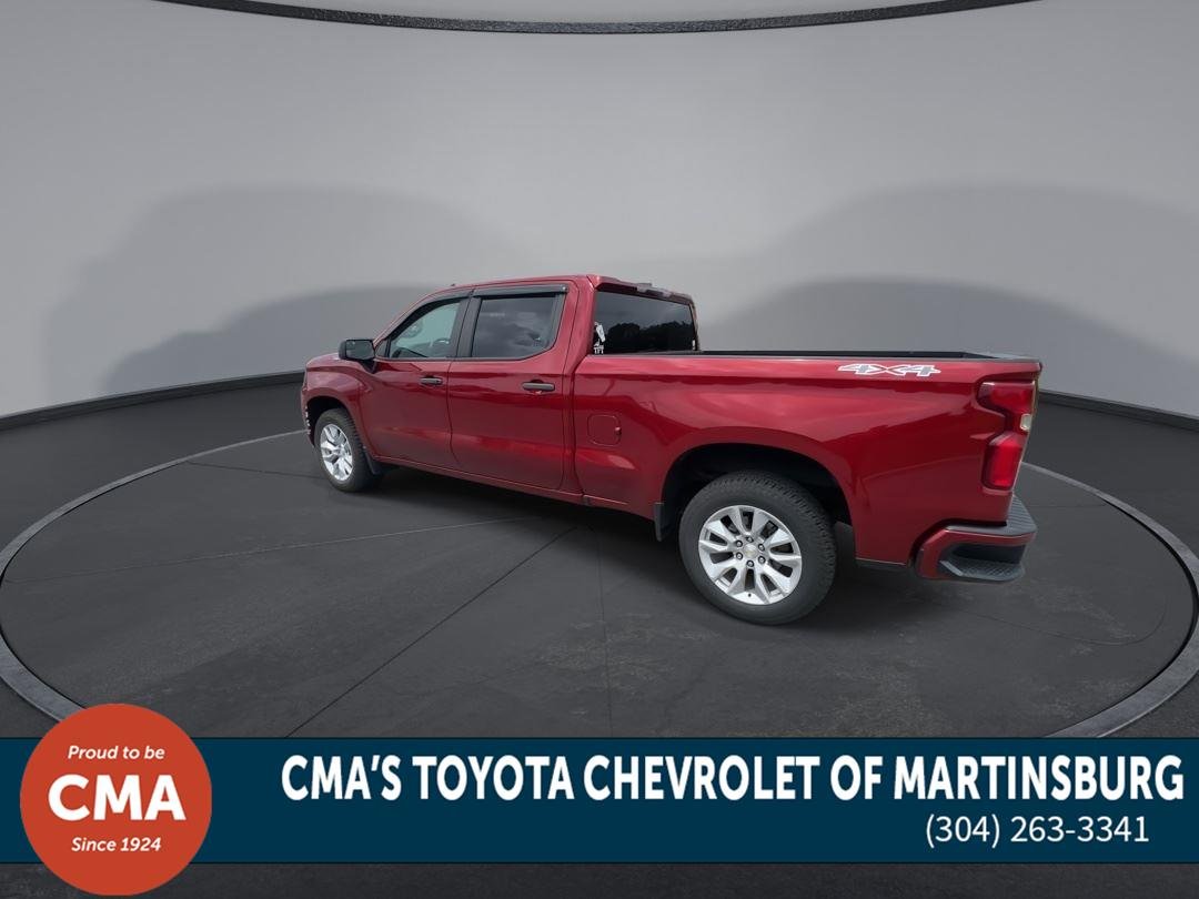 Used 2022 Cherry Red Tintcoat Chevrolet Custom image 6