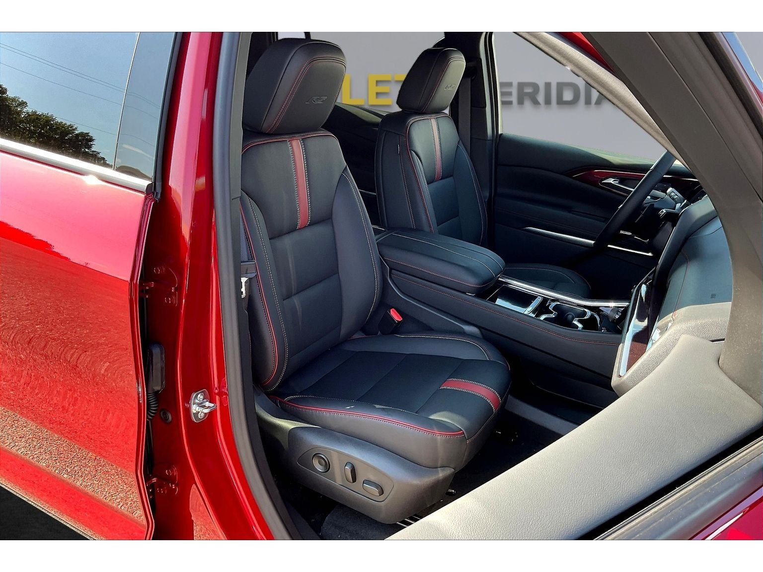 2027 Chevrolet Traverse RS - Photo 9