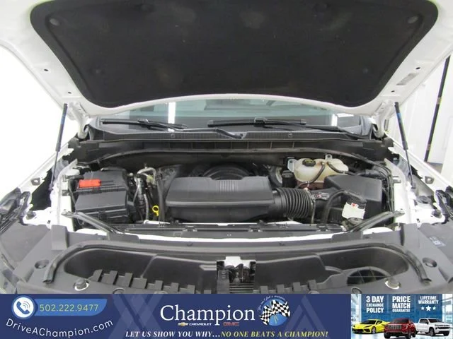 Used 2025 Iridescent Pearl Tricoat Chevrolet Premier image 50